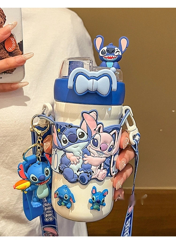 Termo Con Asa y Accesorios Stitch 600ML